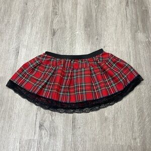 Red plaid Skirt with lace trim